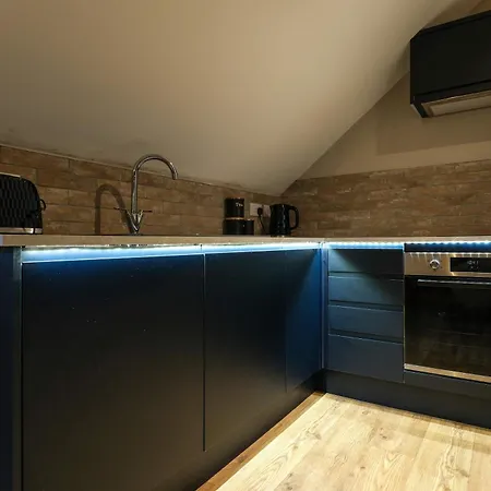 The Willow - 33 * ブリストル